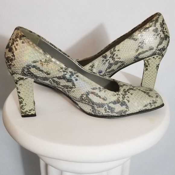 Proxy Olive Square Toe Reptile Leather Pumps Size 7 - Picture 5 of 6